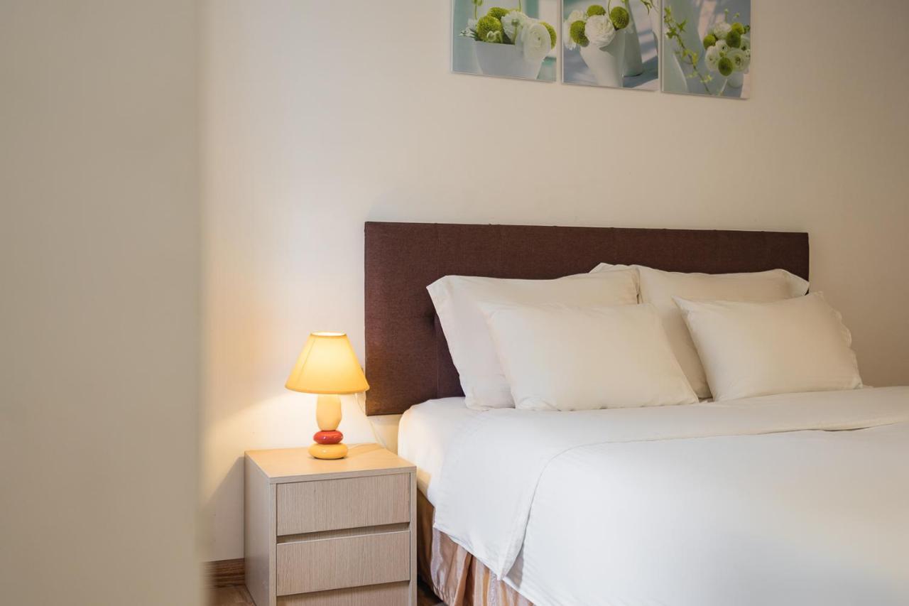 Hnc Premier & Residences Hotel 4*